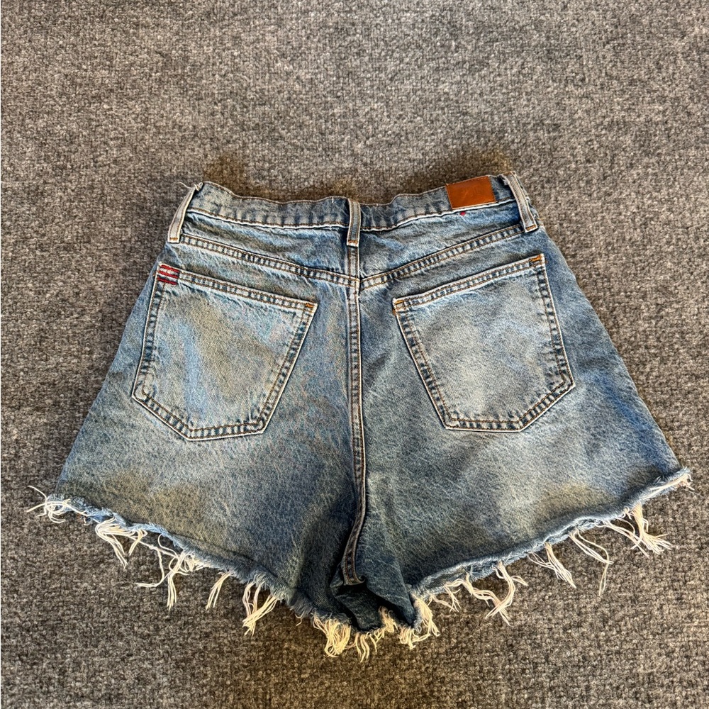 Urban Outfitters BDG A-Line Short Denim Shorts Light Wash Women’s Size 29 - Picture 3 of 13